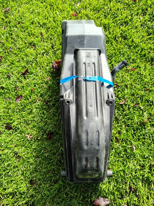 Airbox dolot powietrza puszka Husqvarna 701 enduro 2019