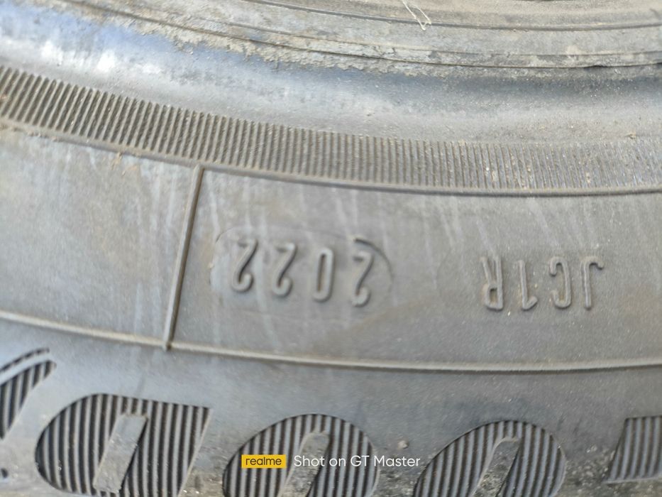 Goodyear Vector4 Seasons gen2 175/65/27