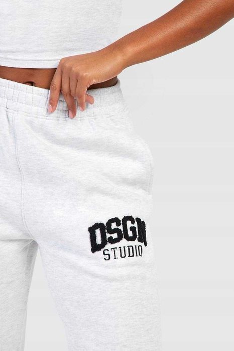Jasnoszare spodnie dresowe Boohoo L/XL