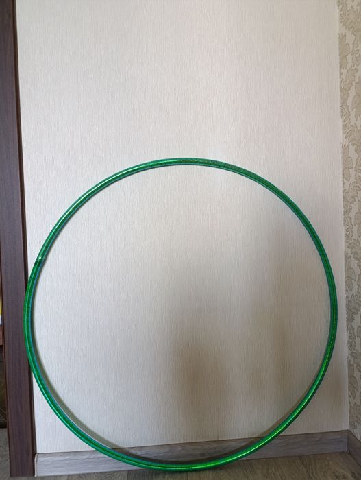 Обруч гімнастичний