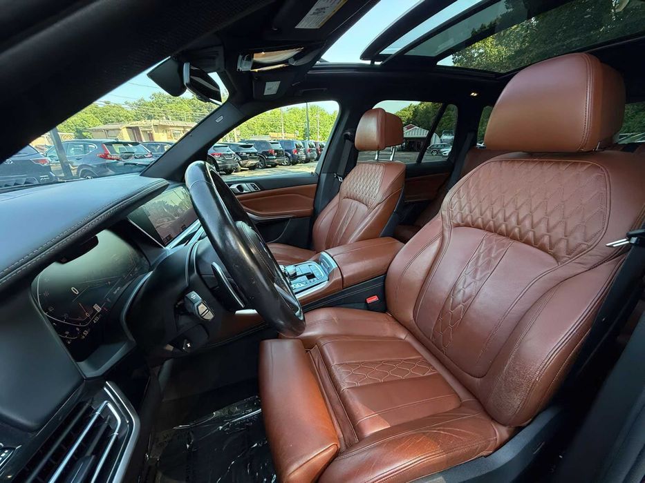 BMW X5 xDrive50i      2019