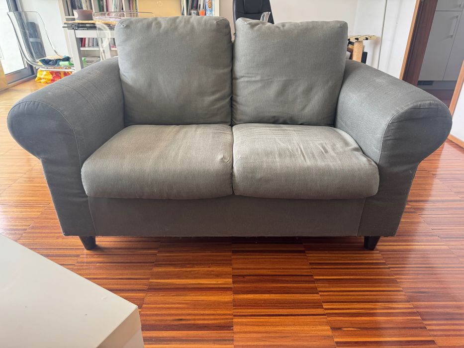 Sofá ikea dois lugares