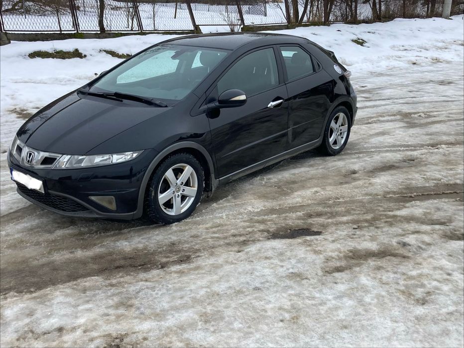 Honda Civic 2010 1.8 Benzyna