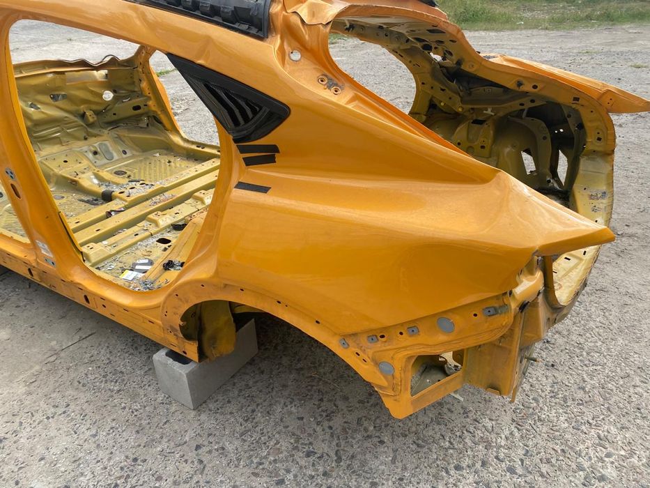 Кузов Мустанг Мач Е кузовщина четверть Ford Mustang Mach E