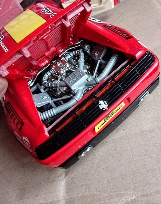 Ferrari 348 TB Evoluzione. 1.18 Модель має номер 177 і виконана в