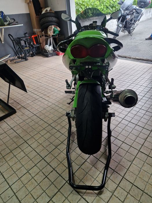 Kawazaki ZX6-R 1998