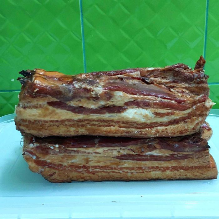 Копченості Сало Бочок Шинка Рулька Курка копчені на фруктових деревах