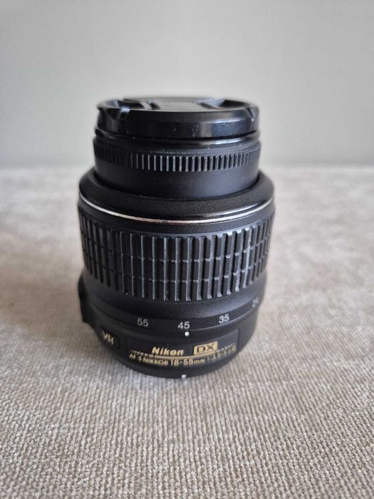 Nikon D3100 + objetiva 18-55 + saco transporte