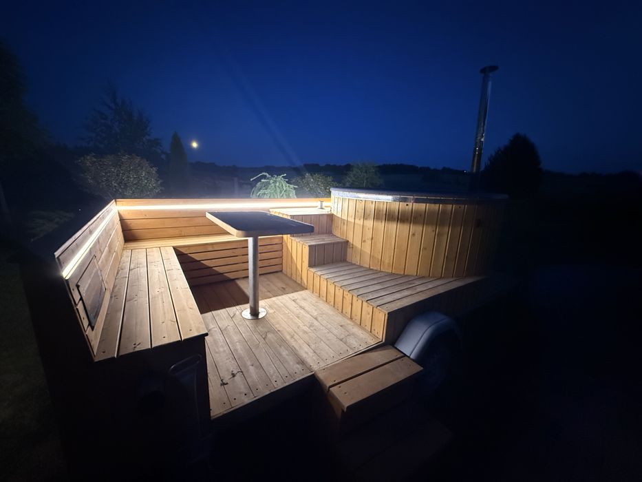Mobilna balia na wynajem / relaks na kółkach mobilna sauna