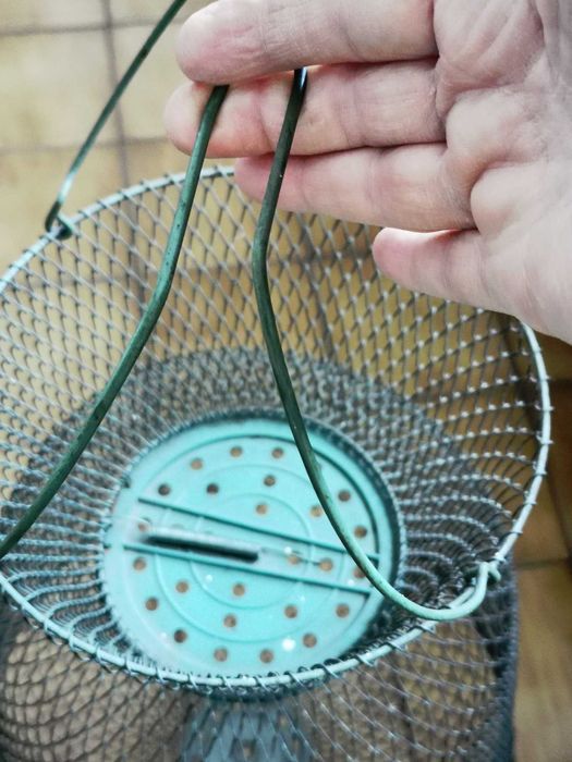 Cesto de pesca metálico -Sem Uso