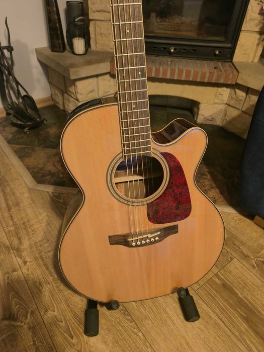 Gitara elektroakustyczna