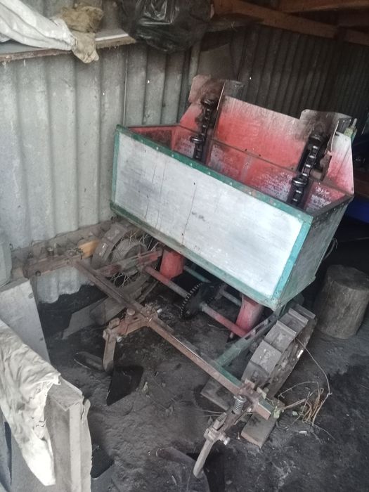 Продам саморобну саджалку