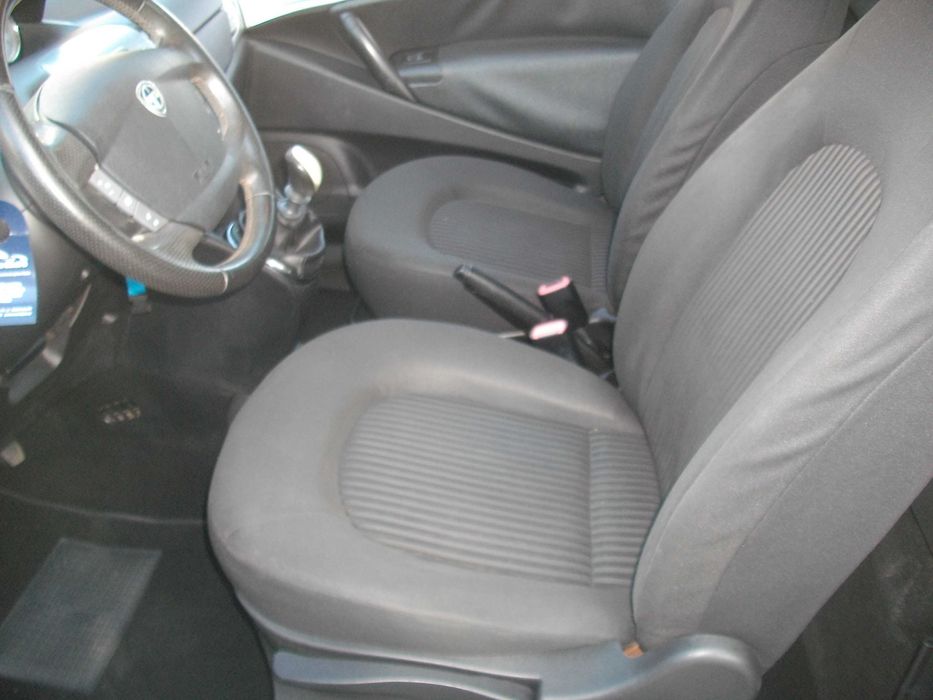 Lancia Ypsilon 1.2  de 2010 Impecável