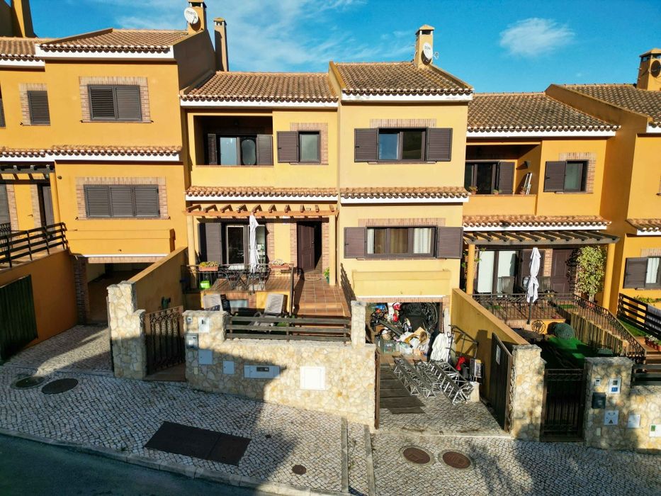 Moradia T3, box 50m2