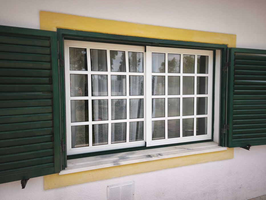 Janelas e portas em alumínio