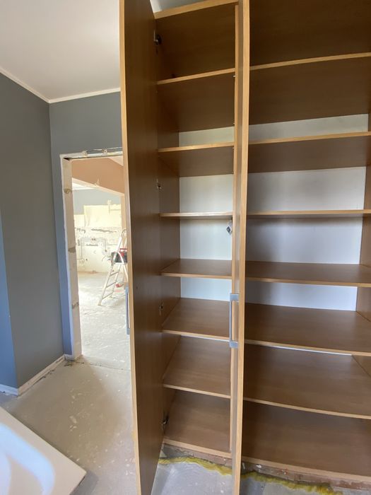 Szafa w dobrym stanie