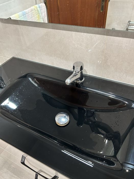 Lavatório VERSÁTIL Preto 101x46cm