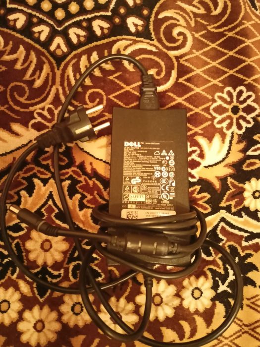Терміново продаю Ноутбук Dell Latitude. В хорошому стані