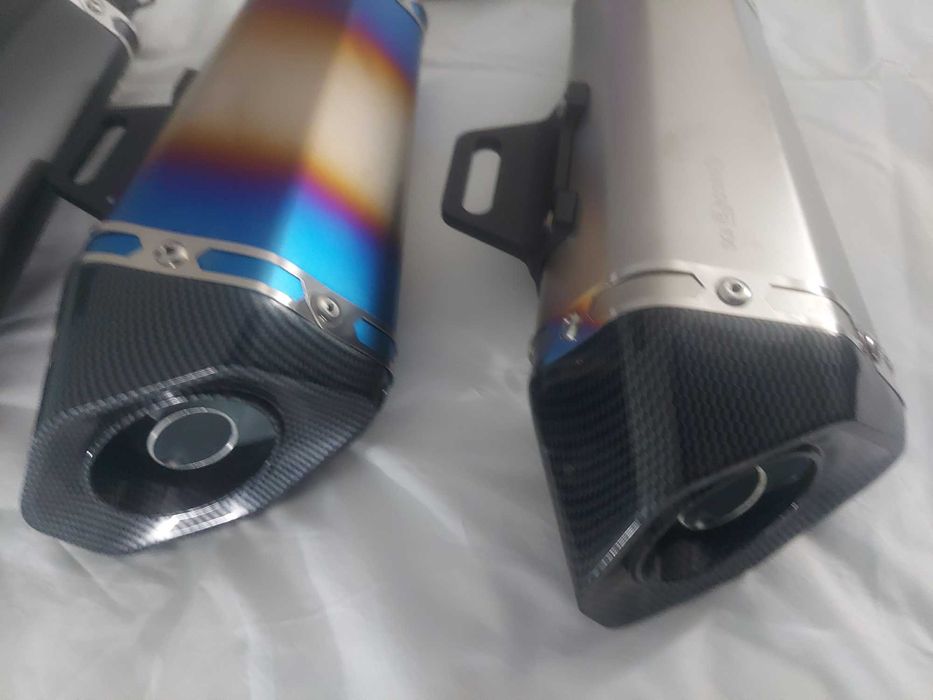 Escape tipo akrapovic curto
