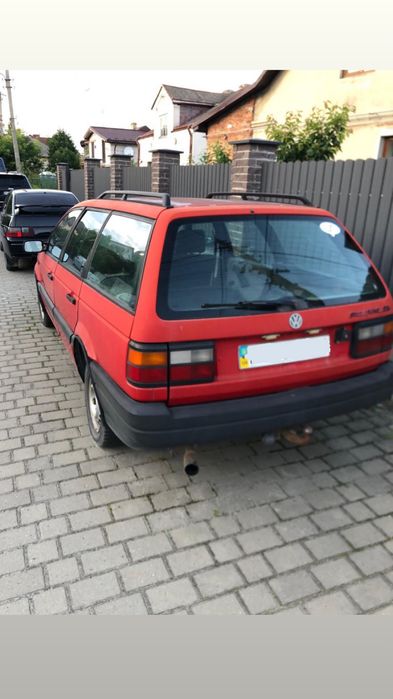 продається volkswagen passat