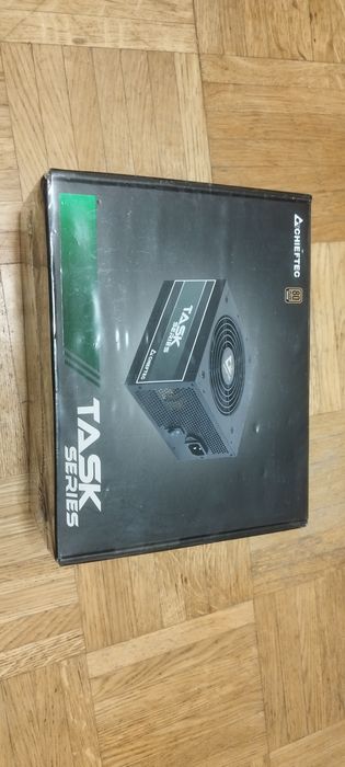 zasilacz komputerowy (PSU)