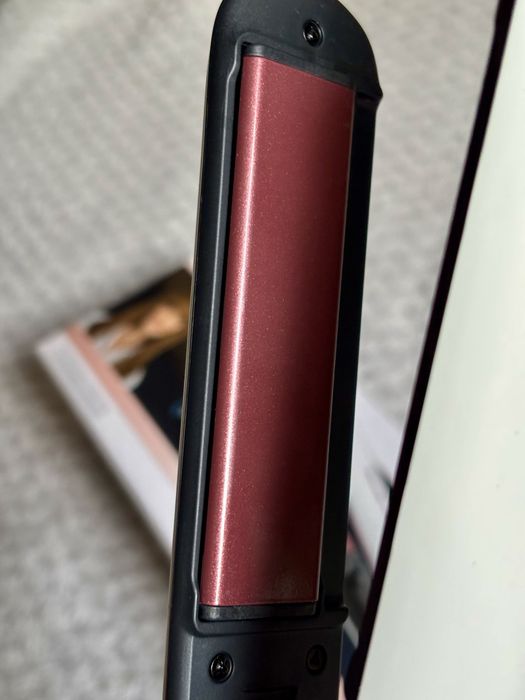 Prostownica Rowenta 3D Volume Booster Ionic