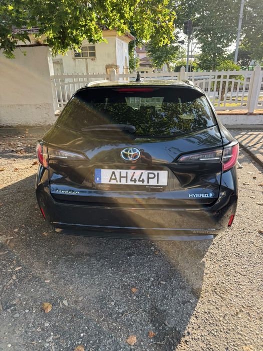 Toyota corolla touring sports