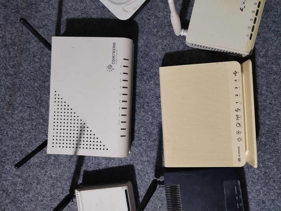 Продам роутера різні