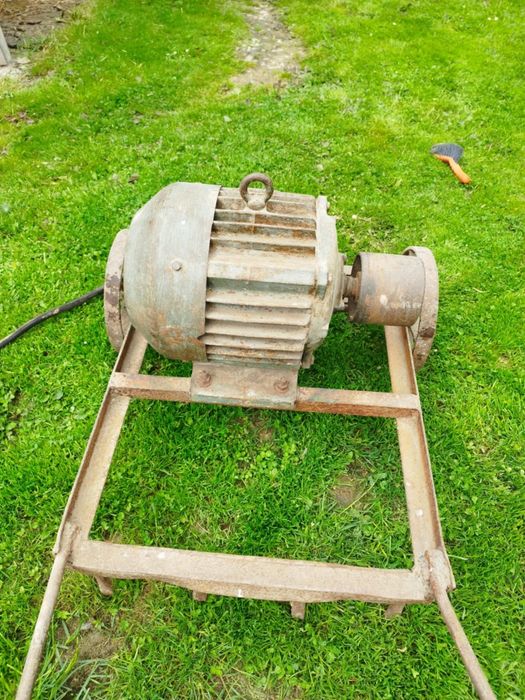 Silnik siłowy 4.5kw
