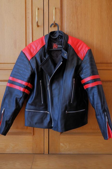 Casaco de couro estilo Biker Preto/Vermelho como novo