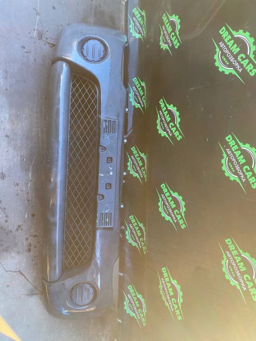 Бампер передній Mitsubishi L200 2007 Мітсубіші Л200