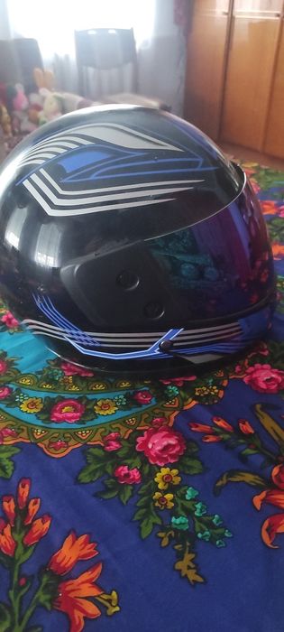 Мотошлем б/у продается по ненадобности