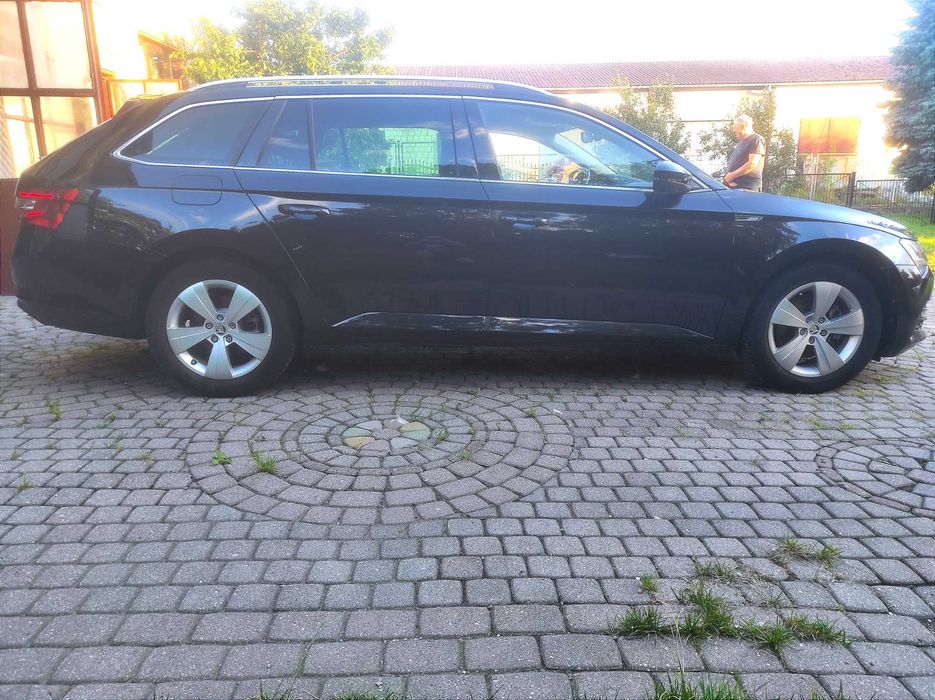 Skoda SUPERB III combi 2021