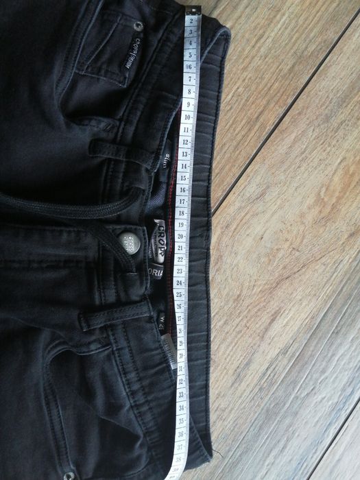 Spodnie cropp slim s W28/L32