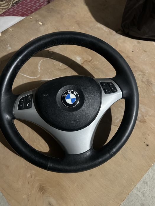 Продам рули на е60 и е90