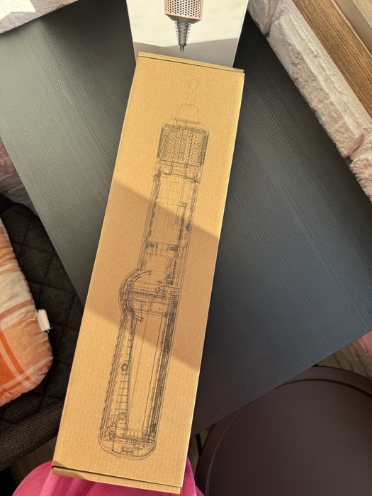 Продам фен Dyson Airstrait