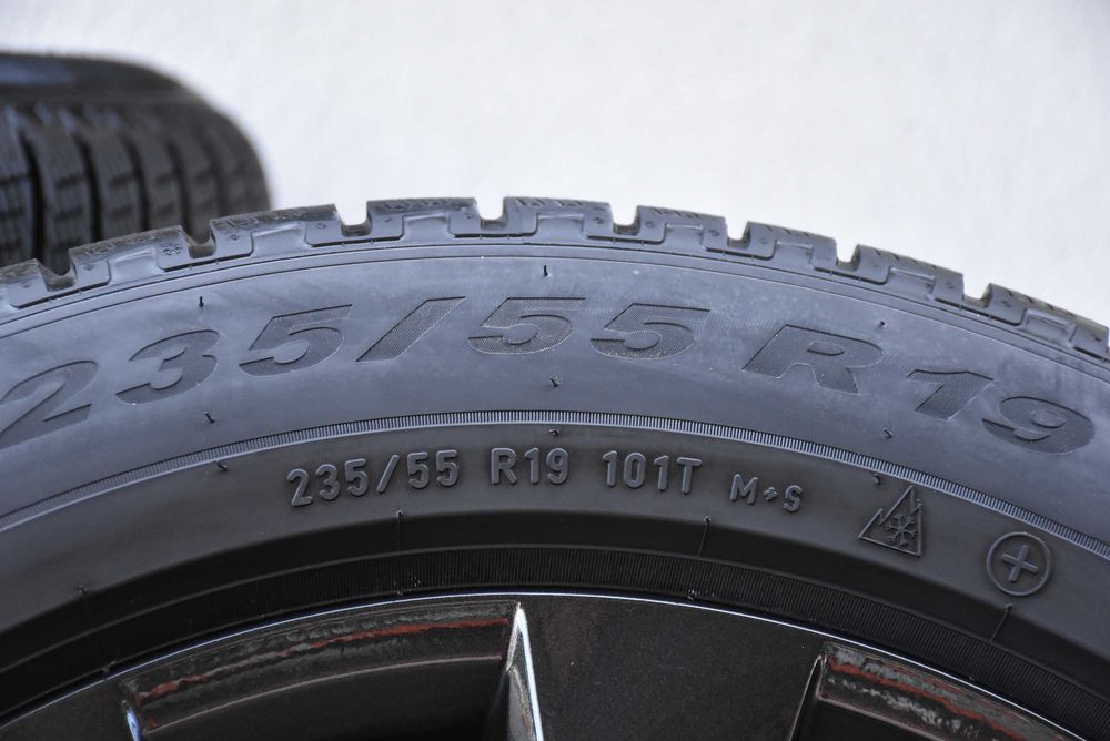 Nowe koła zimowe OEM Audi Q4 Sportback e-tron VW ID.4 ID.5 ID.6 SKODA ELROQ ENYAQ PEAQ CUPRA Tavascan 19" Pirelli