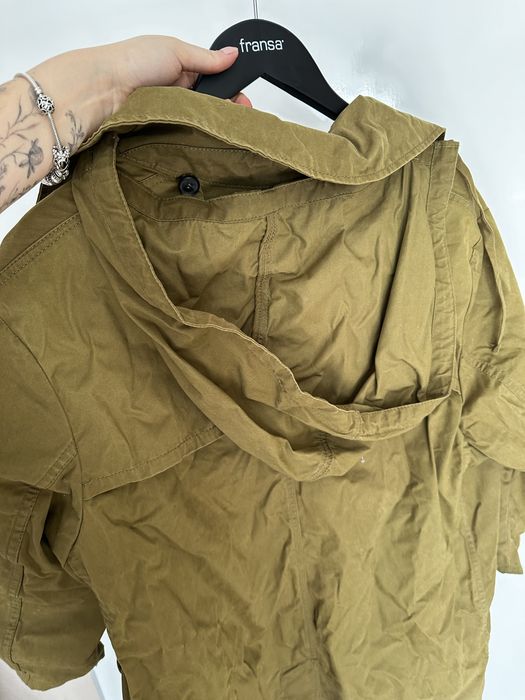 oversizowy khaki trencz
