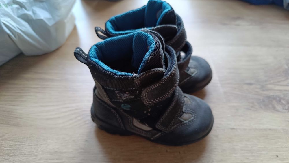 Buty zimowe śniegowce Ecco r.24