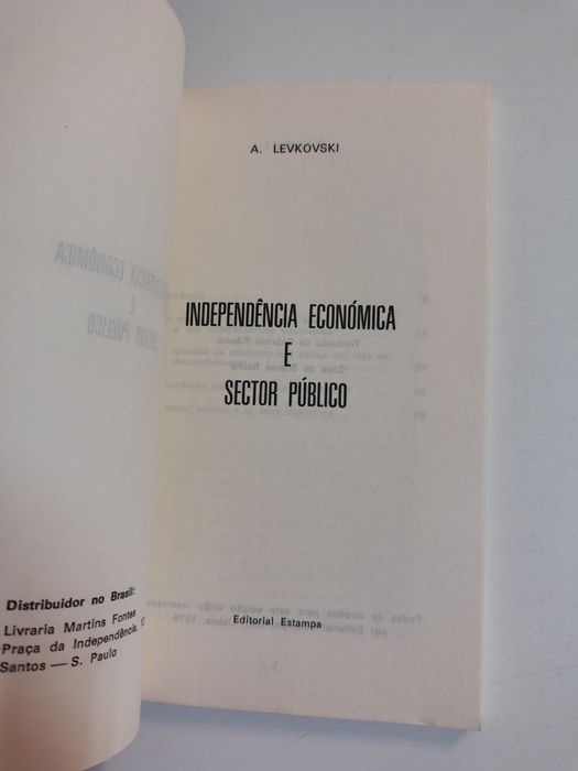Independência económica e sector público, de A. Levkovski