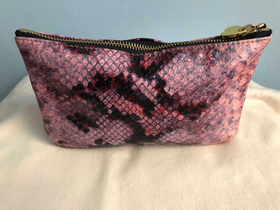 Kosmetyczka kolorowa a'la skóra węża