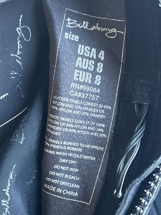 Fato de surf Billabong 8 anos criança e capuz quiksilver S