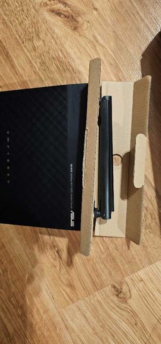 Router ASUS DSL-N12E