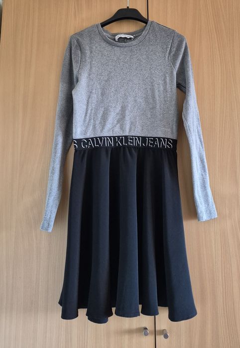 Сукня Calvin Klein Jeans XS