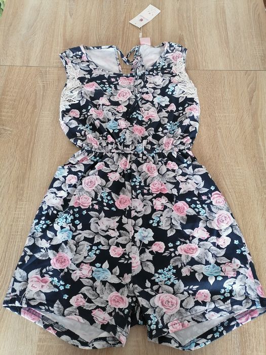Kombinezon kwiaty koronką L XL