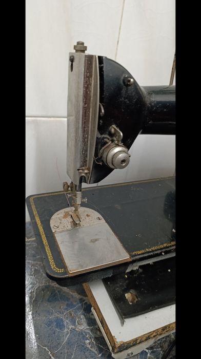 Máquina de costura oliva para desocupar