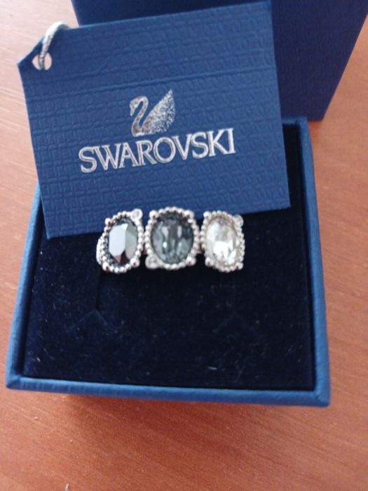 Кольцо Swarovski