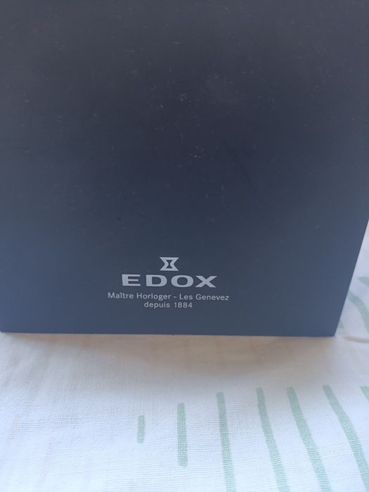 Коробка от наручных часов. Edox