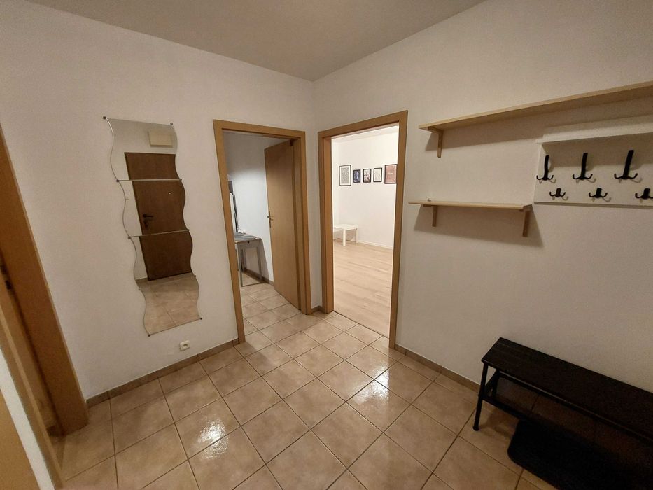 Dwupokojowe, ul. Górki, Bezpośrednio