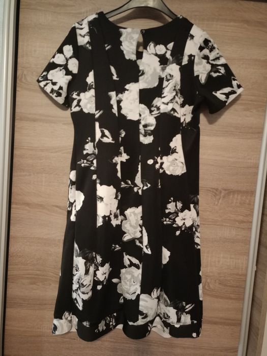 Sprzedam sukienkę damską
